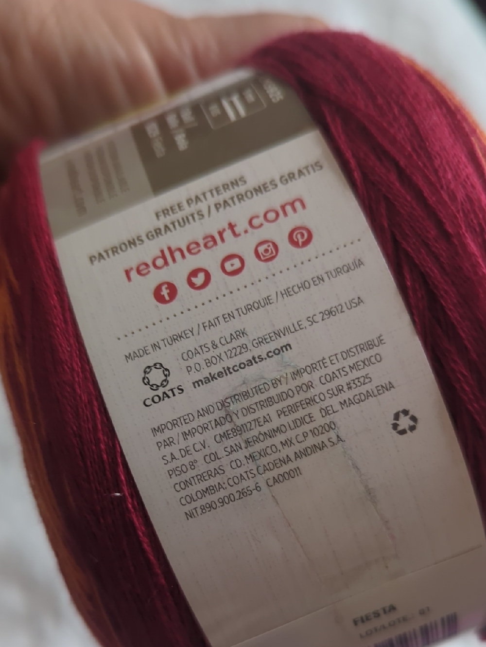 RED HEART IT S A WRAP RAINBOW - FIESTA YARN 2 CAKES - Picture 10 of 12